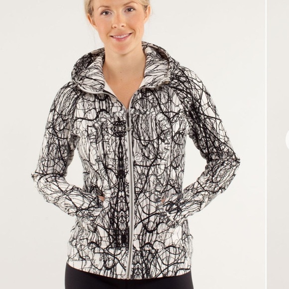 RARE Lululemon Scuba Hoodie Nesting Black Bird
